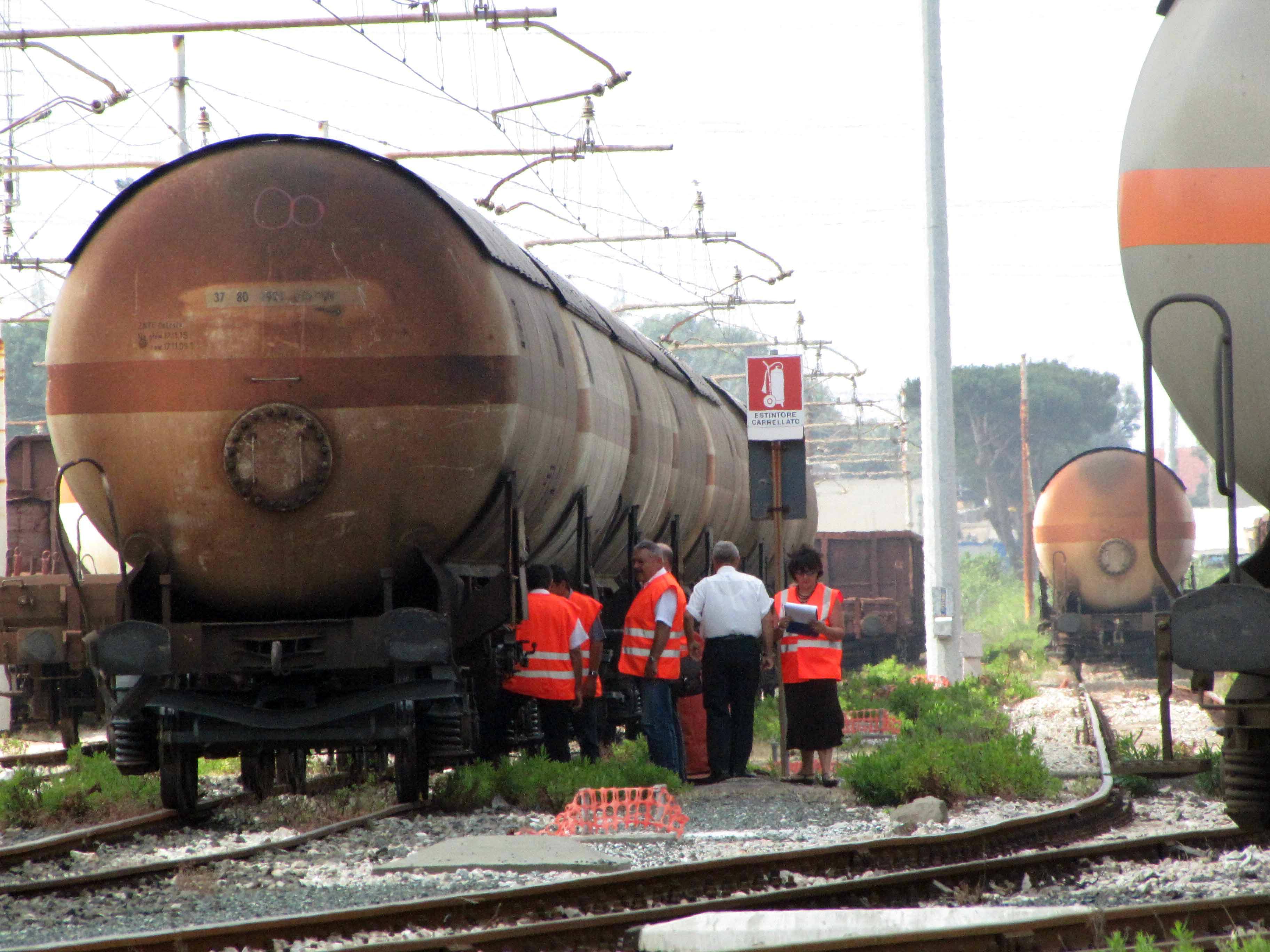 Attivo il nuovo binario tra la stazione del Calambrone e le aree portuali