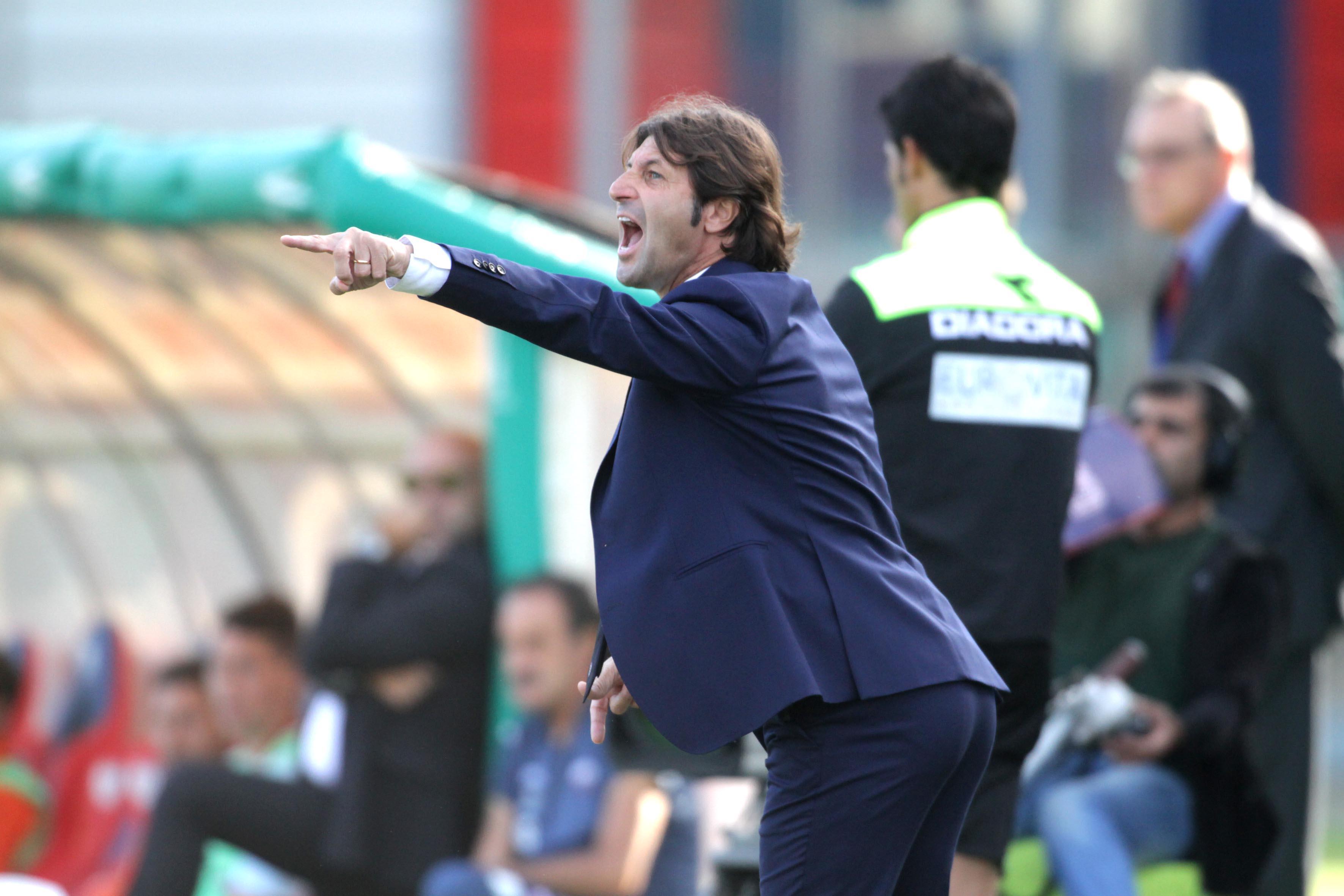Il tecnico del Cagliari Massimo Rastelli