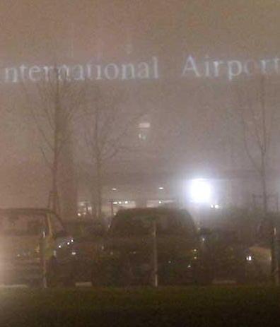 Giornata di nebbia, diversi voli dirottati dal Galileo in altre città
