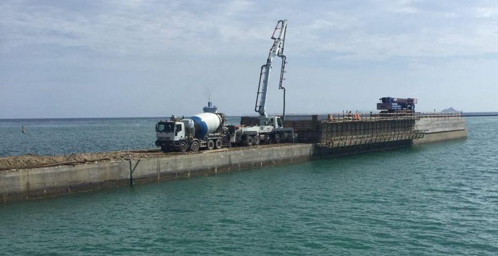Arrivano i soldi per finire il porto 