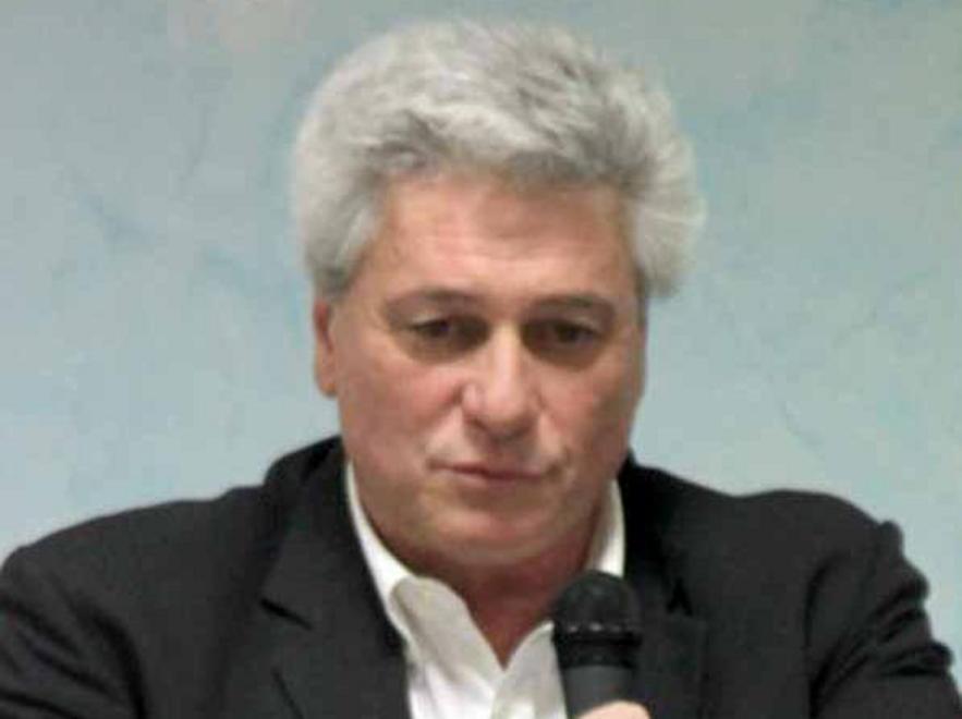 «Che orrore la nuova piazza a Mulazzo» 