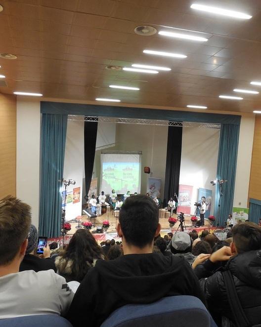 Anche gli alunni galluresi al meeting sul volontariato