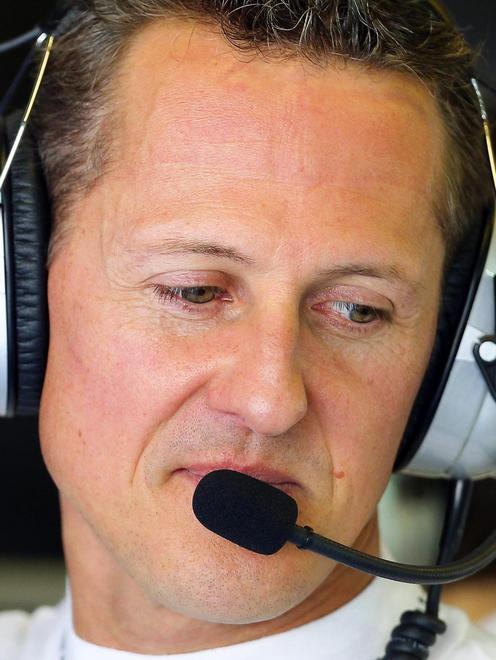 «Schumi cammina» poi la smentita 