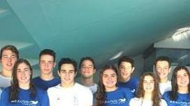 Azzurra nuoto in grande spolvero