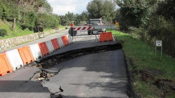Troppe tasse e strade da rifare