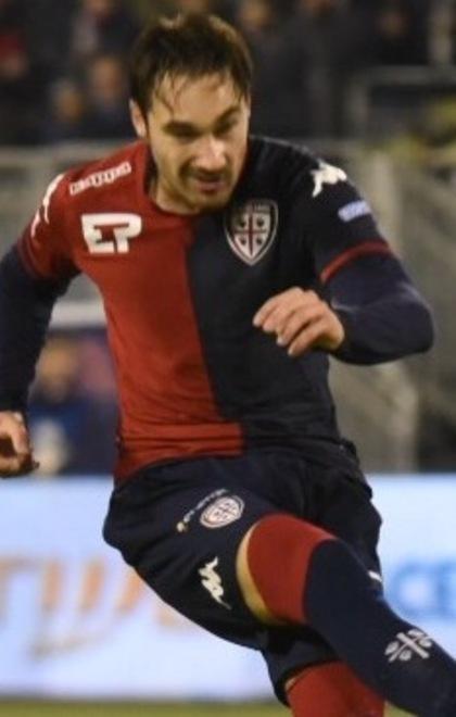 Cagliari da combattimento nell’inferno dell’Arechi 