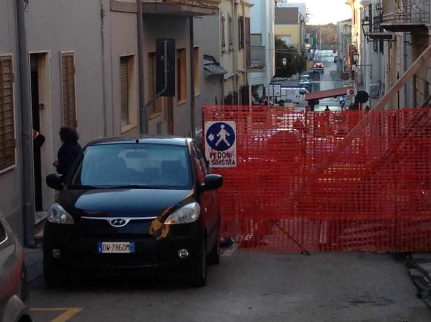 Via Ponte Romano sempre chiusa al traffico 