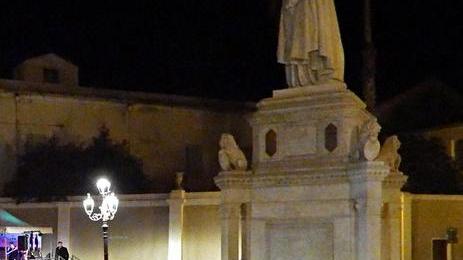 Oristano, nel centro storico cene, balli e brindisi per l’ultimo dell’anno