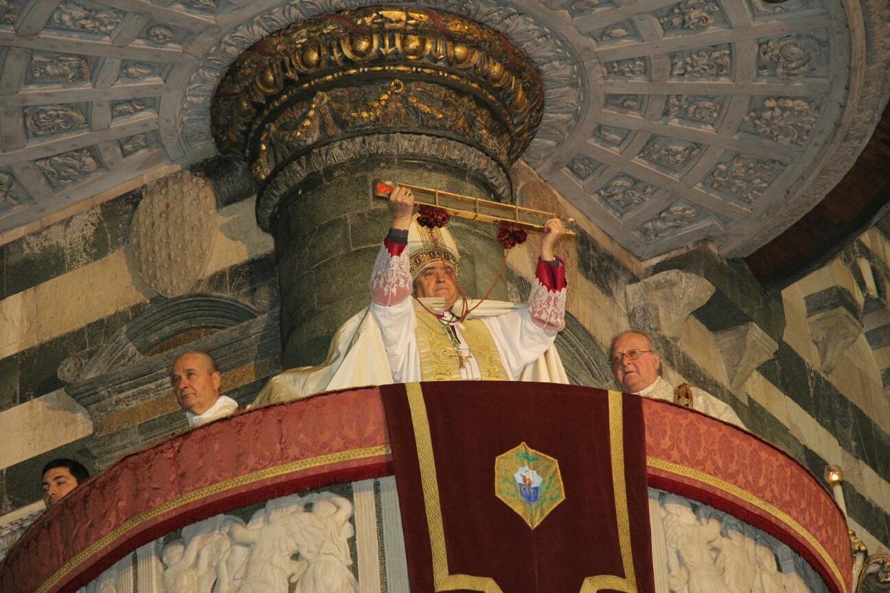 L'Ostensione della Sacra Cintola (foto Batavia)