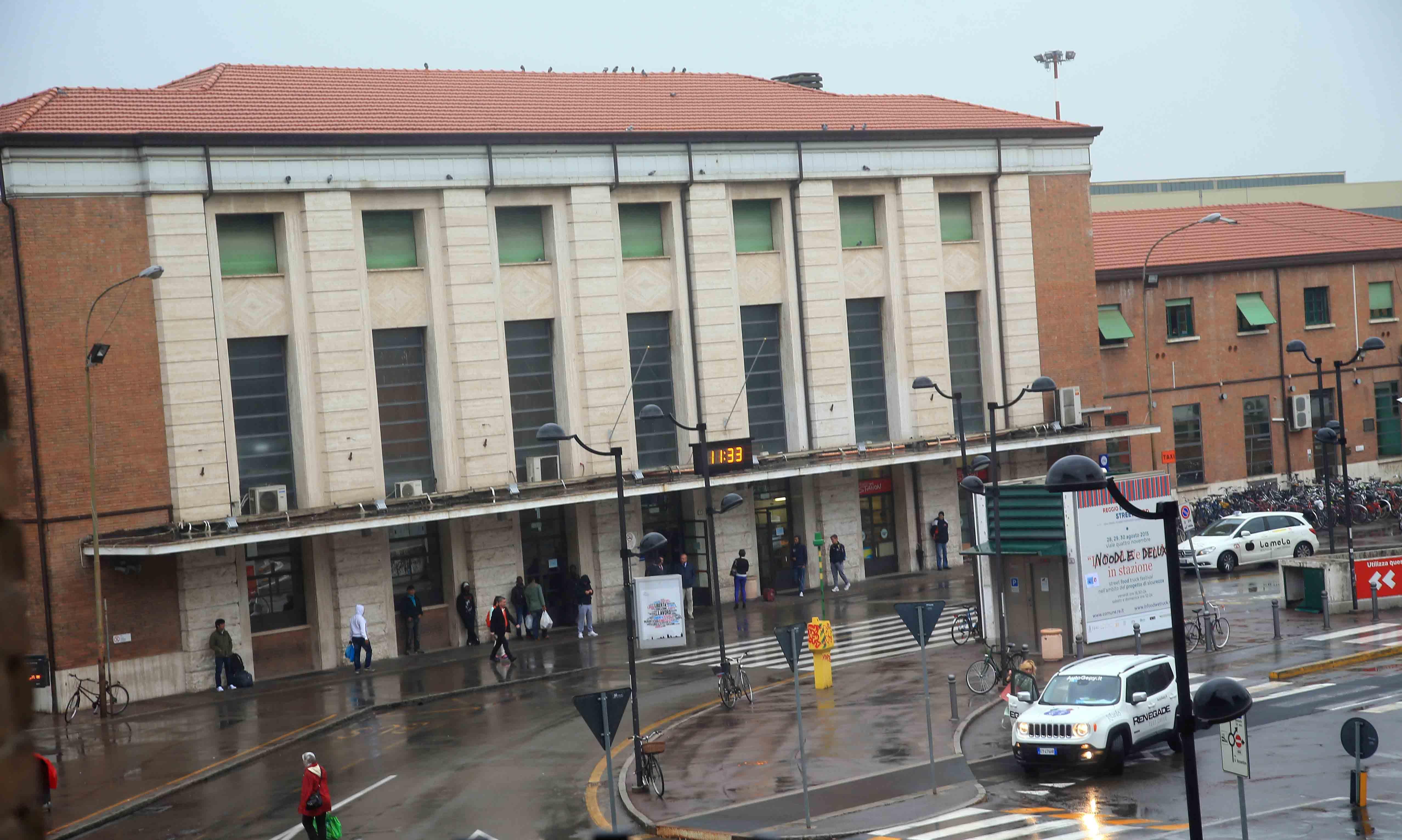 treni da reggio emilia a parma