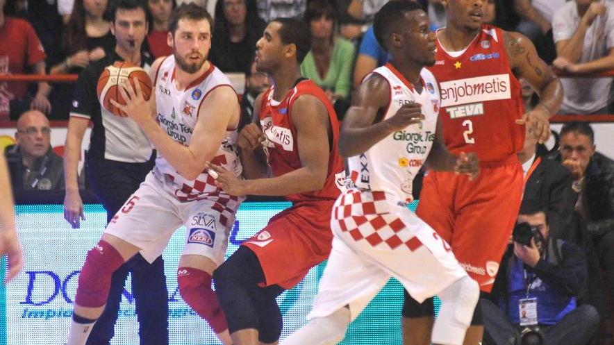 Le sfide premiano i giocatori di casa Sassari