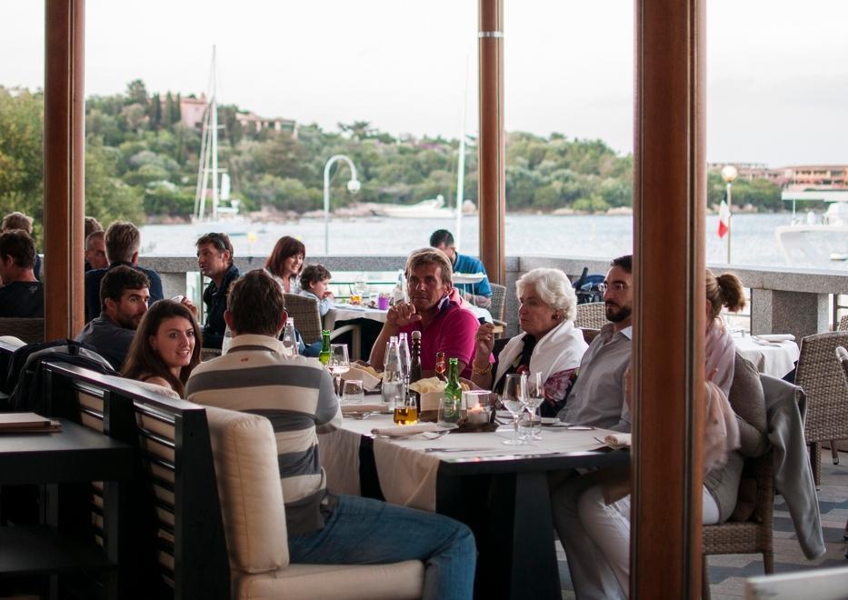Un ristorante in un'immagine d'archivio