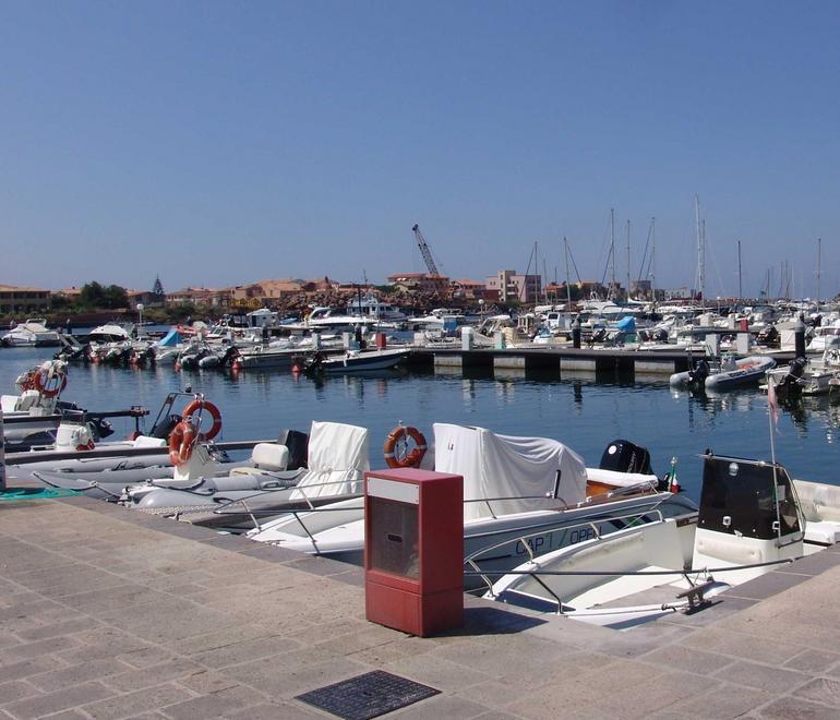 La Regione impone al Comune la revoca della gestione del porto 