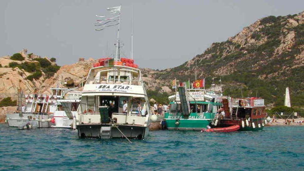 Tassa d’ormeggio, mare di critiche