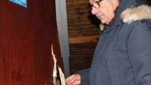 Croce d’oro saccheggiata da una banda di ladri