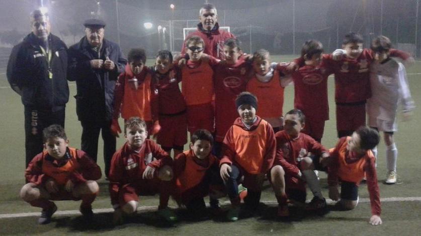 I giovani calciatori sul rettangolo per Elisabetta Fiorilli