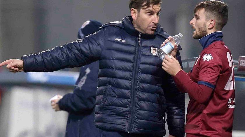 Tre granata hanno la valigia già pronta
