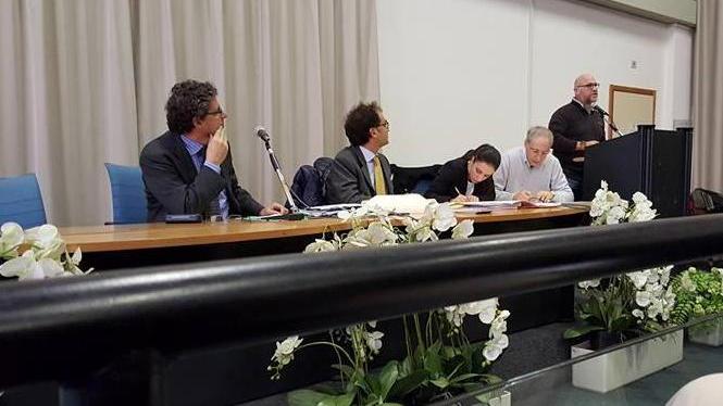 Rifiuti, via alla nuova società ma è scontro