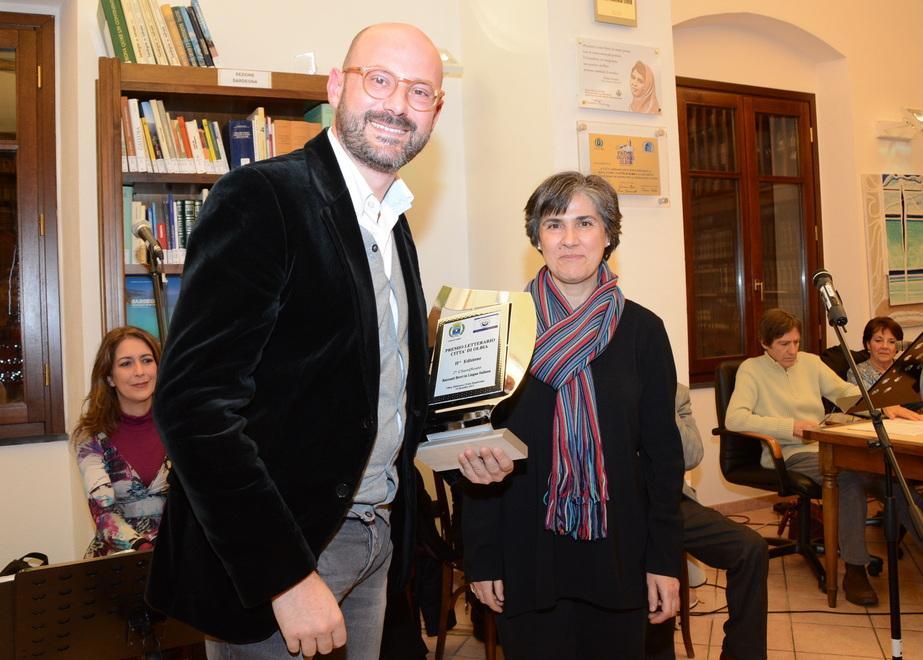 Loredana Parisi premiata a Olbia