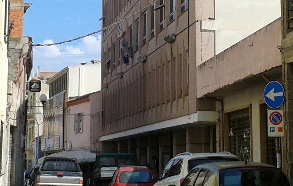 Siniscola, opposizione all’attacco sull’Ostello e lavori in via Galilei