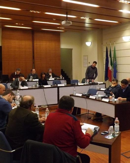 Pavullo: passa il bilancio da 32 milioni, ma quante critiche