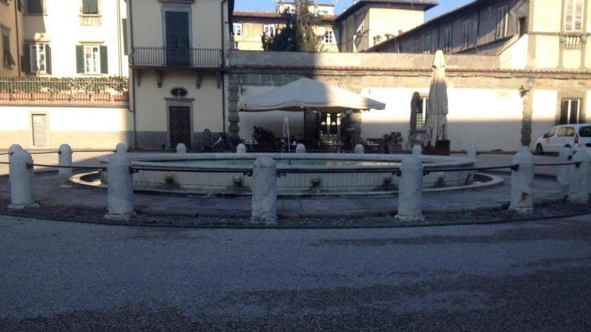 Conclusi i lavori di restauro alla fontana del Nottolini