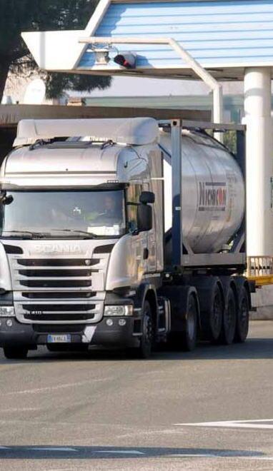 «I nuovi camion non passeranno da Massa» 