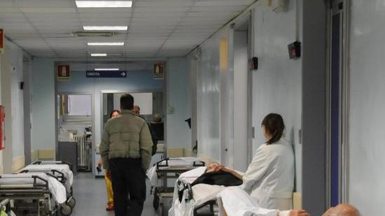 Morto dopo la caduta: nove indagati