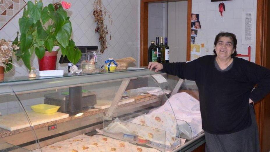 Darsena, chiude l’ultima macelleria