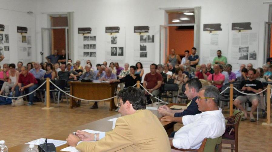 Assenze in consiglio Strigliati gli indisciplinati