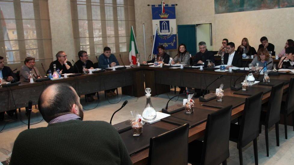 Il Pd accusa Mallegni di mobbing