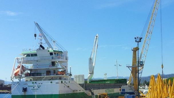 In arrivo nuovi fondi per il porto di Arbatax e per la differenziata