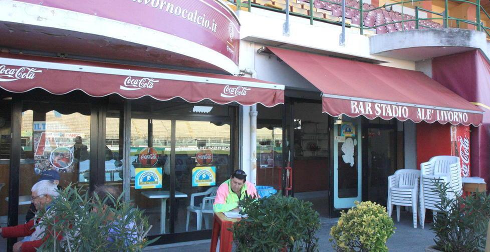 I quattro bar dello stadio Picchi all’asta per la gestione 