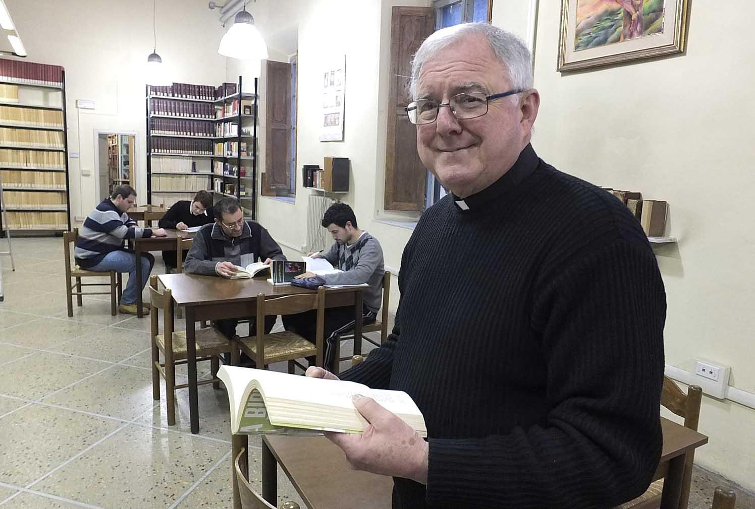 Don Roberto Filippini (foto Fabio Muzzi)