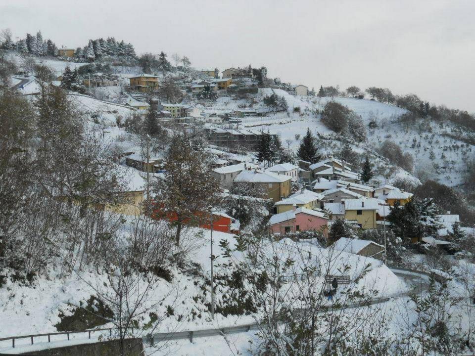 Migliana imbiancata dalla neve (foto d'archivio) 