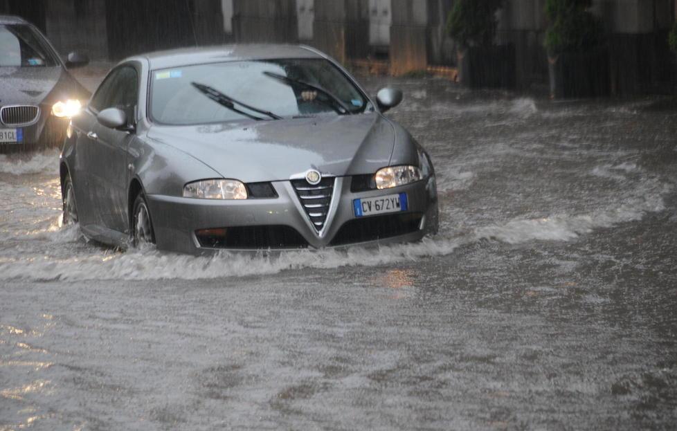 Allerta meteo dalle 12 fino a domani