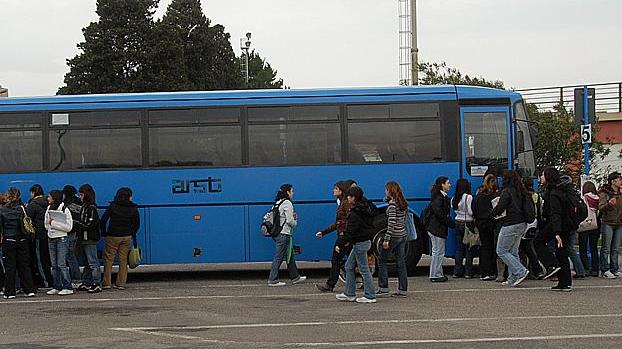 Il polo scolastico diffuso non piace ai genitori