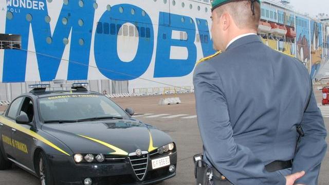 La Maddalena, arrestati tre spacciatori che vendevano “fumo” ai ragazzini di 12 anni