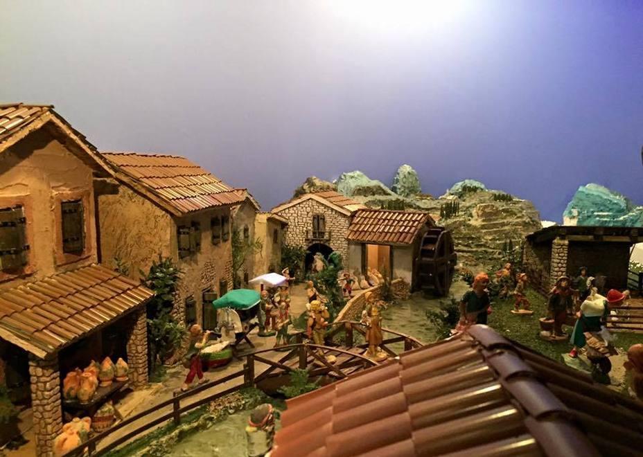Masi Torello, il presepe in chiesa tra effetti e tradizione