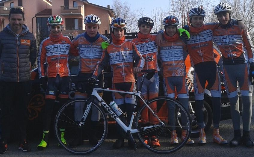 Il Team Strabici apre il 2016 con nuovi atleti e un nuovo ds