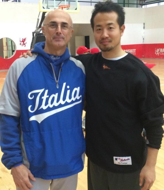 Akita, l’esperto giapponese che insegna i segreti del baseball 