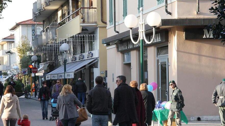 Boom di turisti, molti alberghi chiusi