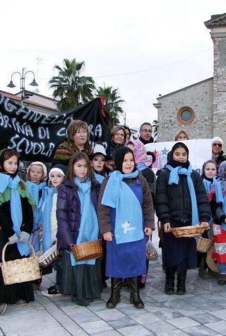 Alla Doganella ci sono i “Befani” e aiutano Telethon 