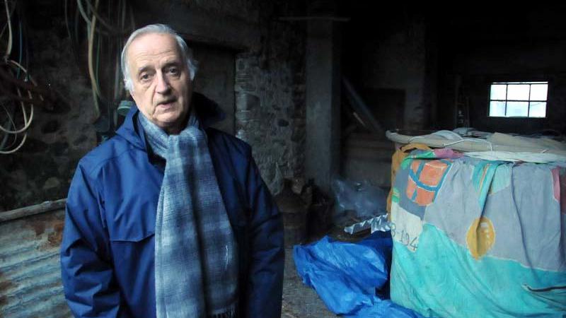 Befana, il parroco invita i bimbi a distruggere le armi giocattolo