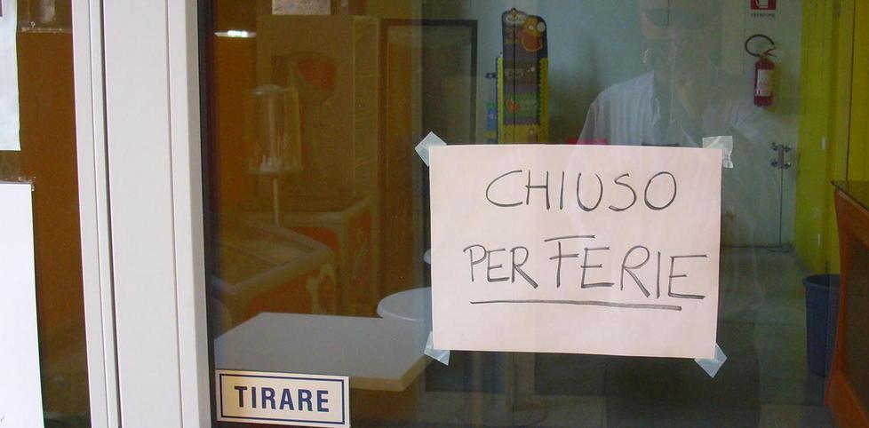 «Sbagliato chiudere bar e ristoranti nei festivi» 