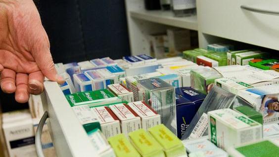 Farmacia in difficoltà, chiesto il concordato