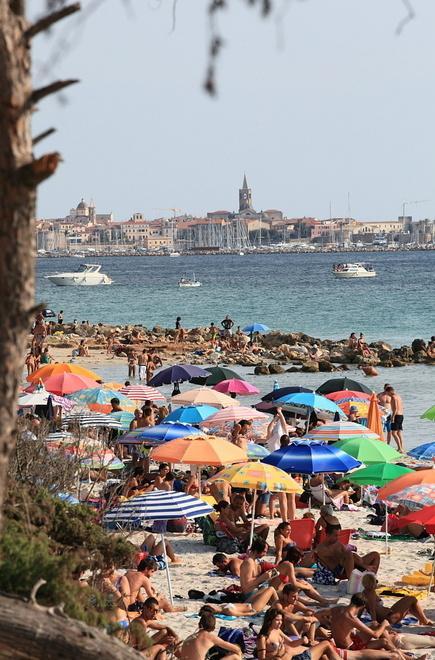 Turismo, si punta sulla ripresa dopo i dati positivi del 2015