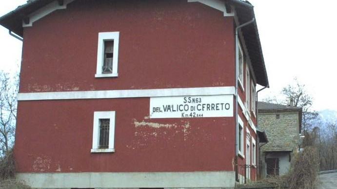 Le case cantoniere possono rinascere lungo la statale 63