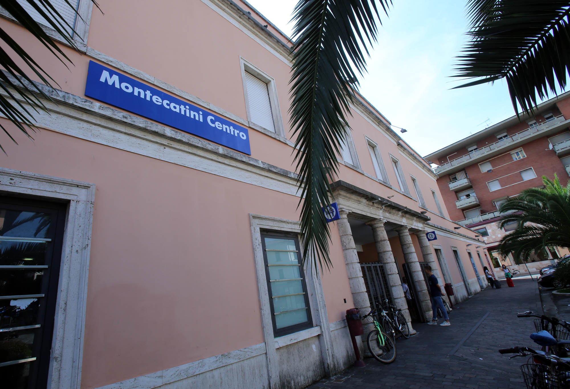 Picchiato con un martello alla stazione di Montecatini