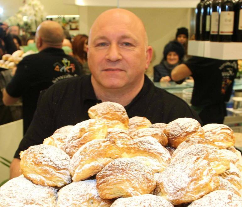 La Fauzia ringrazia i fan delle “bombe” 